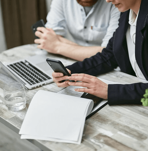 Oximarn Bot 7.1 support team illustration